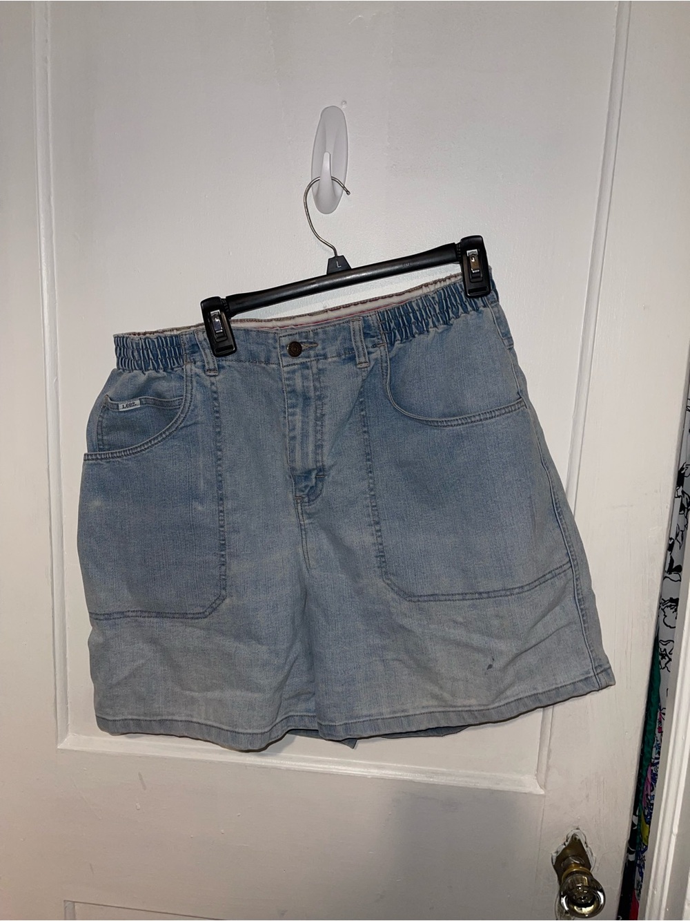 Vintage Lee Original Jeans Light Blue Denim Women’s Elastic-Waist Shorts - Sz 18